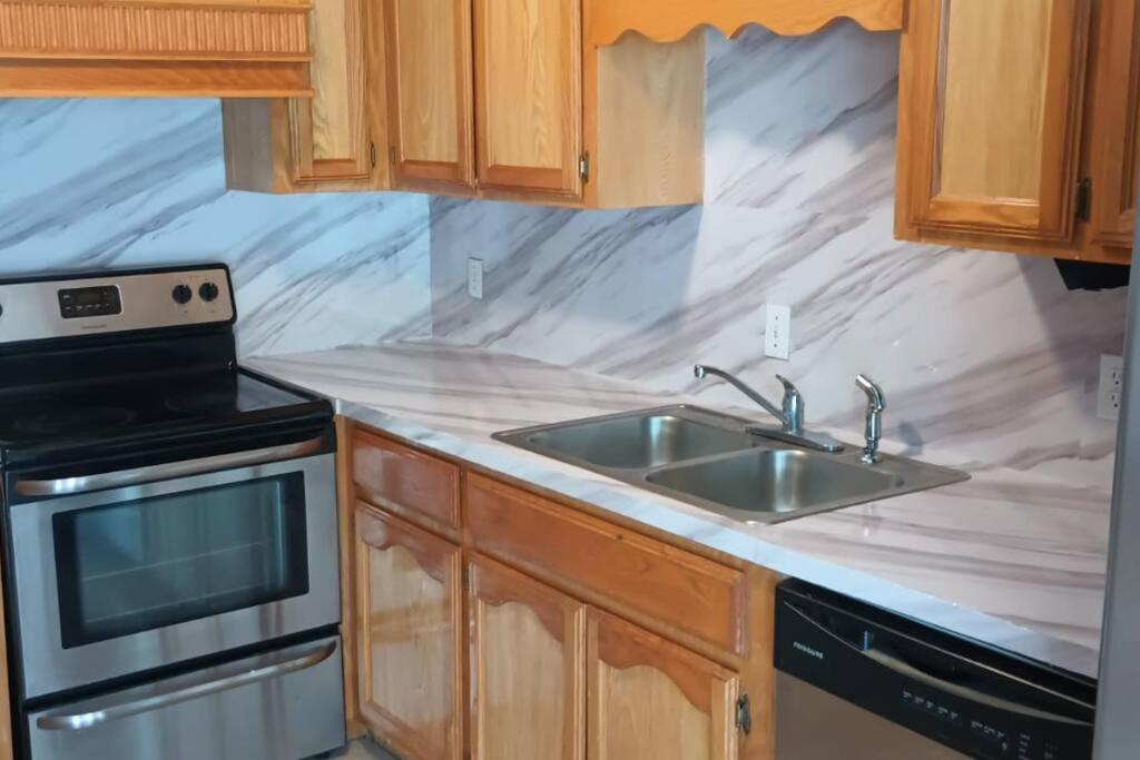 Mcallen 4Br With Pool, Shopping & More Екстер'єр фото